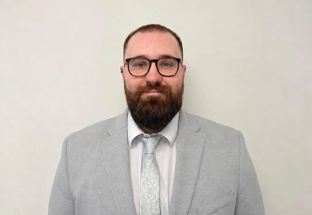 Ross McColl, BEng (Hons), GMICE